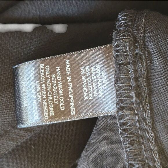 Express Black Classic Minimalist Romper Shorts NWT - Picture 7 of 7